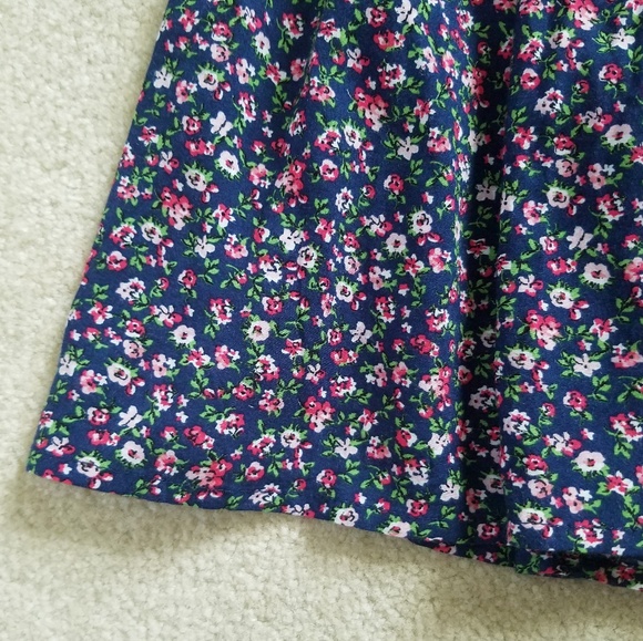 ⚘ Women's FOREVER 21 Mini Floral Skater Skirt S - Picture 4 of 7